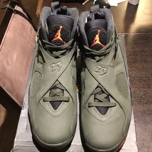 *Brand New* Air Jordan 8 Retro